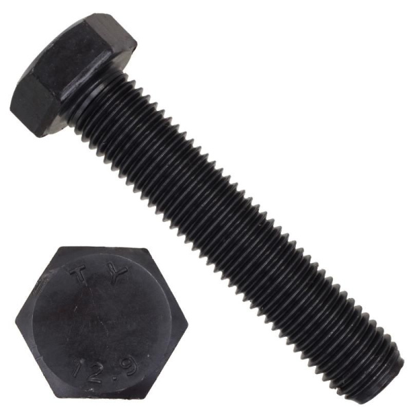 Болт 18х 60 черный DIN931